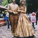 Живые статуи Пушкин и Гончарова
